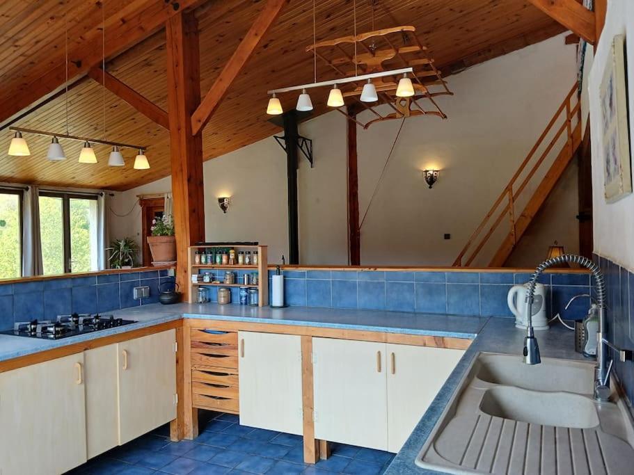 Bright Loft With Mountain And Nature View Sougraigne Buitenkant foto